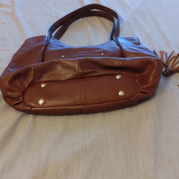 B makowsky buttery soft brown shoulder bag - Picture 3 of 8